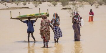 Poplave uzrokovane obilnim sezonskim kišama uništile su ogroman broj domova u državi Kartum i Sudan. Fotografija: Agencija Anadolu / Getty Images