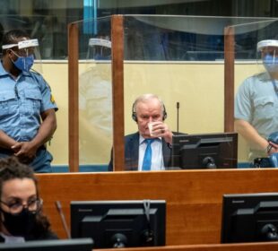 Ratko Mladić u Hagu.