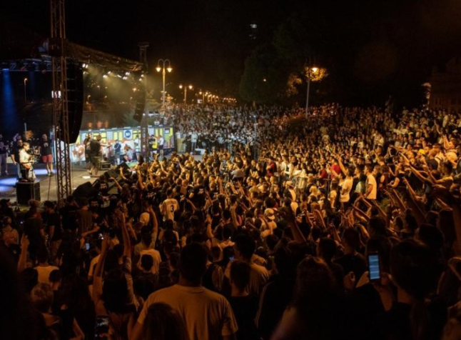 Ove godine zbog epidemioloških mera festival prebačen na Letnju pozornicu; Foto: KOM 018