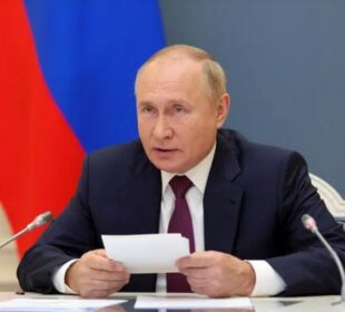 Foto: EPA-EFE/EVGENIY PAULIN / SPUTNIK / KREMLIN POOL