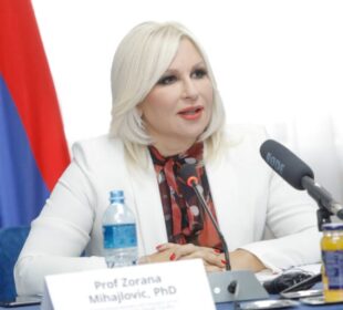(BETAPHOTO/KABINET POTPREDSEDNICE VLADE, KOORDINACIONO TELO ZA RODNU RAVNOPRAVNOST/ZORAN PETROVIC/DS)