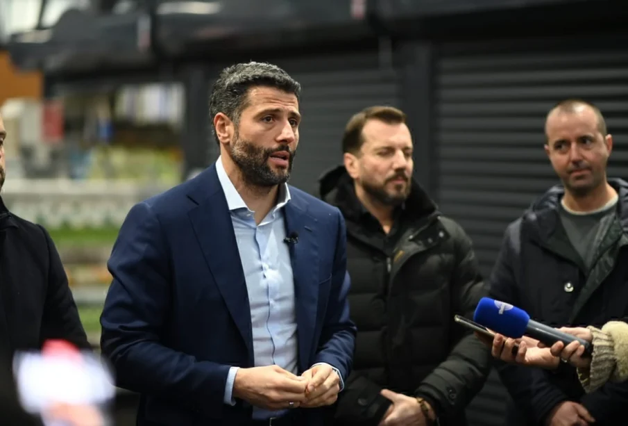 Preuzeto sa izvora: FOTO: SRPSKA NAPREDNA STRANKA / USTUPLJENE FOTOGRAFIJE