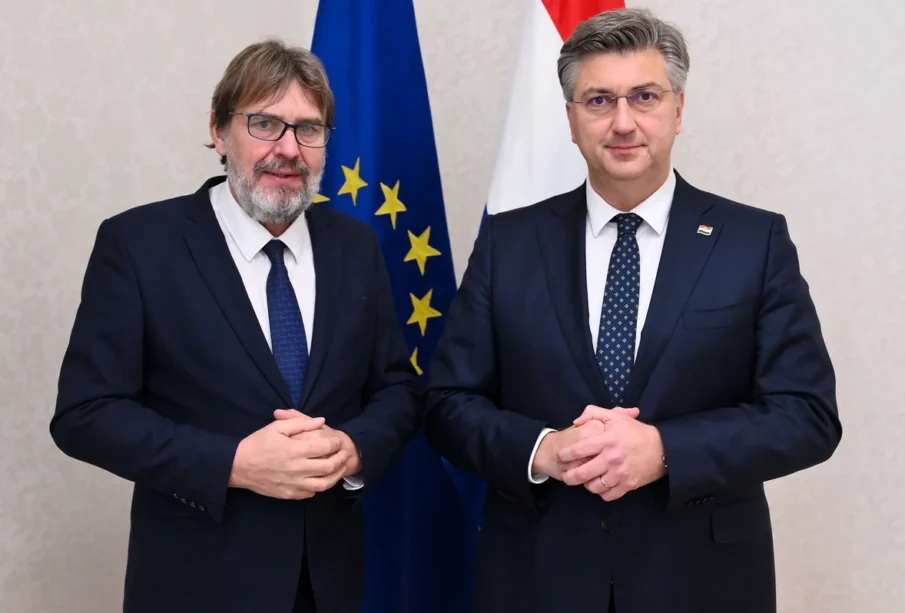 Preuzeto sa izvora: FOTO: VLADA REPUBLIKE HRVATSKE / TANJUG