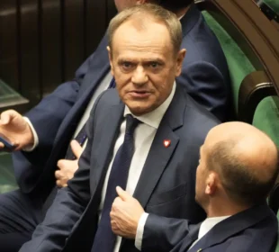 Preuzeto sa izvora: FOTO: CZAREK SOKOLOWSKI / TANJUG/AP