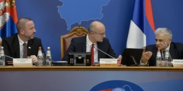 Preuzeto sa izvora: FOTO: RADE PRELIĆ / TANJUG