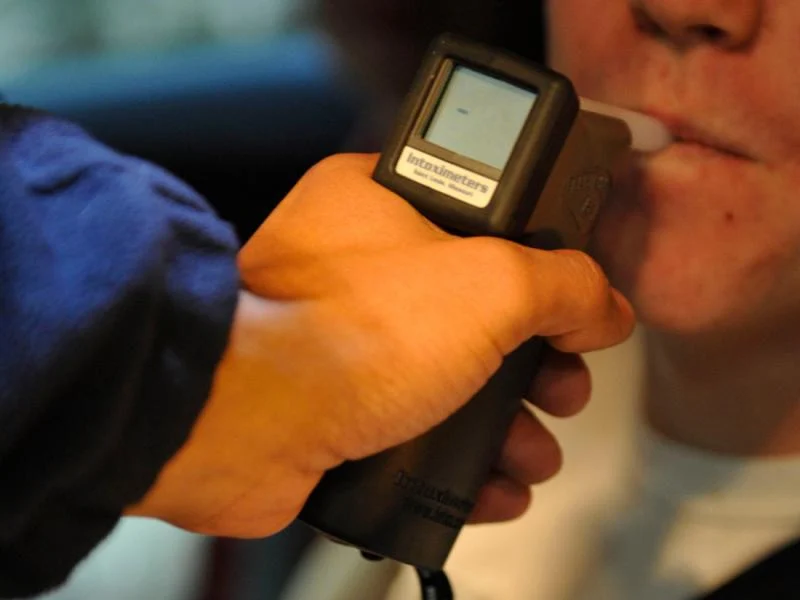 Preuzeto sa izvora: Od 644 alkotestiranih njih 8 vozilo pod dejstvom alkohola; foto: media.defense.gov/CC