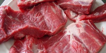 Preuzeto sa izvora: Nije imao papire za meso koje je prevozio; Ilustracija; foto: flickr/larryjh1234