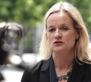 Preuzeto sa izvora: FOTO: SAVA RADOVANOVIĆ / TANJUG