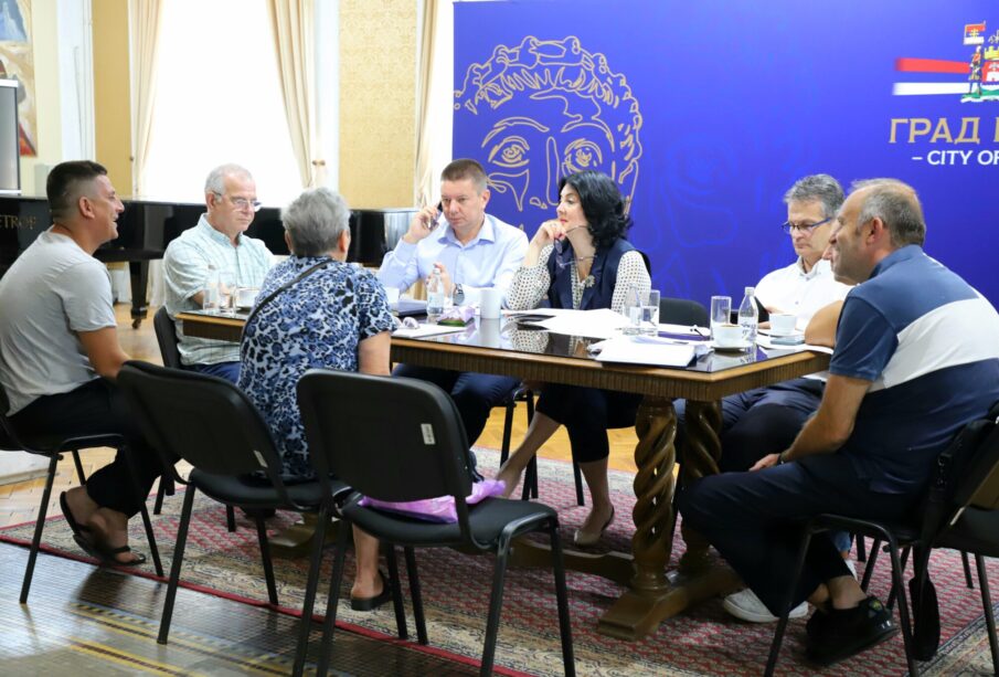 Vraceni gradjani na elektromrezu