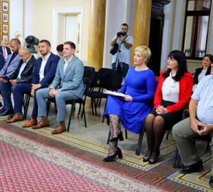 Izvor - Grad Niš Miholjski susreti