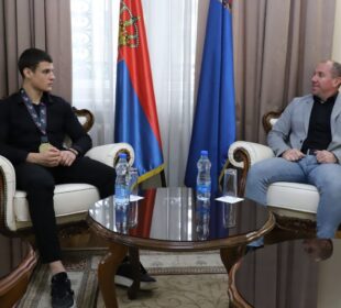 Izvor Grad Niš Prijem svetskog prvaka