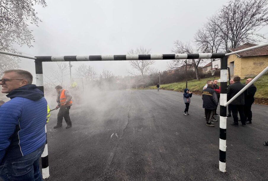 Školsko igralište u Berbatovu